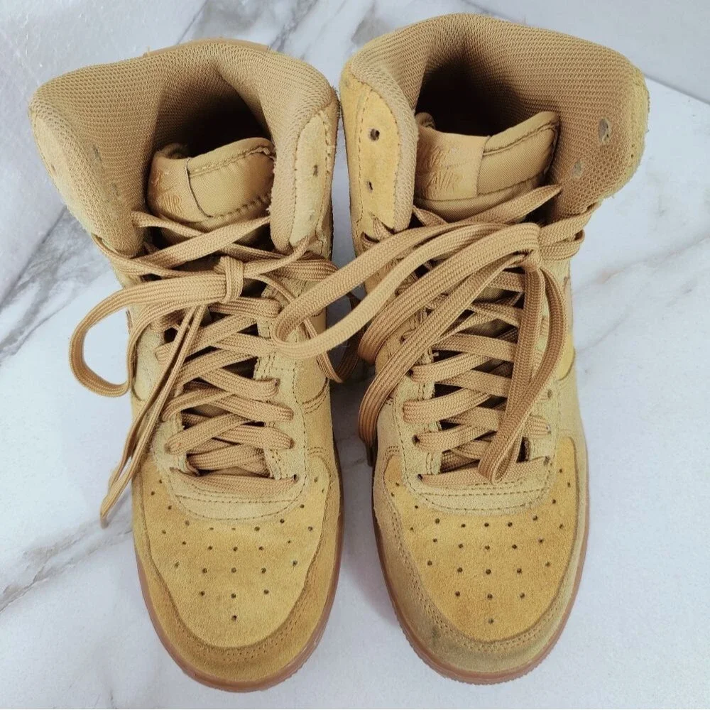 Nike Kids GS Air Force 1 High Lv8 Wheat Sneakers, Sz 7Y